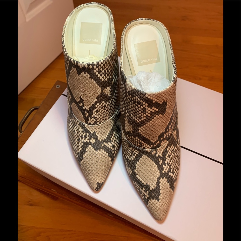 Dolce Vita women’s snake print Cinda mules